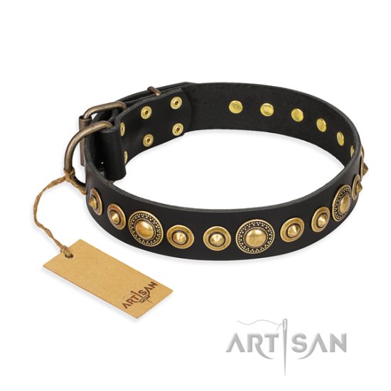 FDT Artisan Halsband aus schwarzem Leder "Gold Mine"
