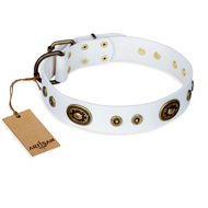 FDT Artisan weißes Hundehalsband "Magnetic Appeal" FDT Artisan weißes Hundehalsband "Magnetic Appeal"