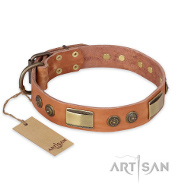 "Lost Desert" FDT Artisan Lederhalsband mit attraktiven Nieten "Lost Desert" FDT Artisan Lederhalsband mit attraktiven Nieten