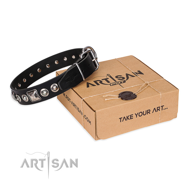 Nieten Halsband aus Leder von FDT Artisan