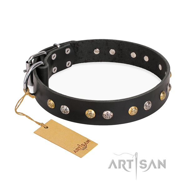 Nieten Halsband aus Leder von FDT Artisan