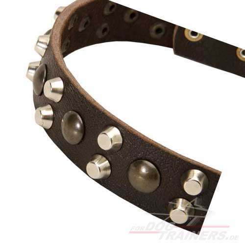 Studded Collar with Studs & Pyramids Handwork - Click Image to Close