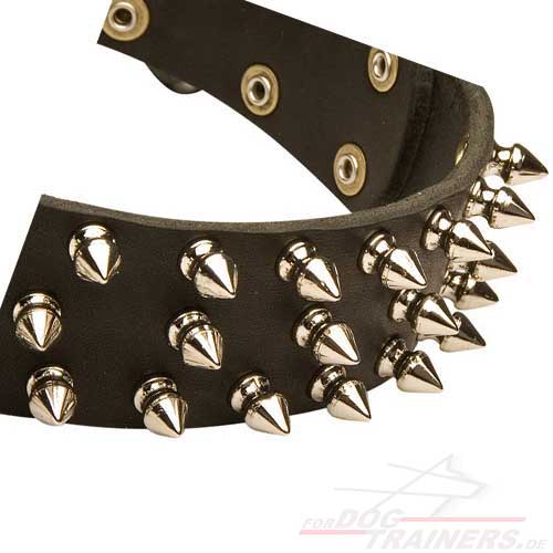 Bestseller Studded Dog Collar with 3 Rows of Nickel-Plated Spikes - zum Schließen ins Bild klicken